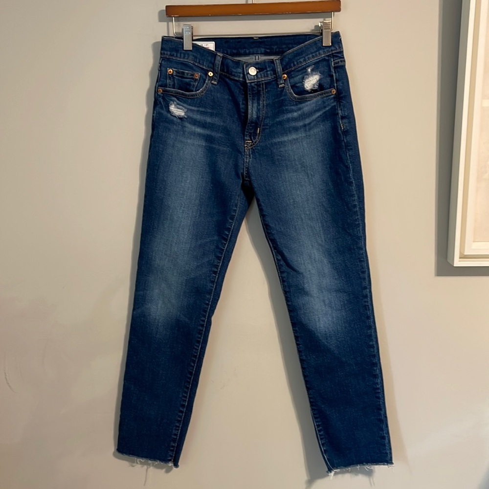 GAP Women’s Ankle Crop Jeans in Dark Blue Wash
